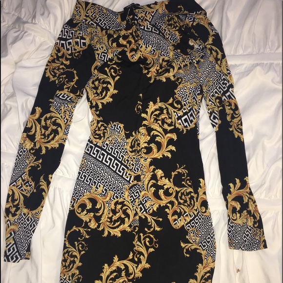 Fashion Nova “Twist and Turn Up Dress” - Picture 3 of 4